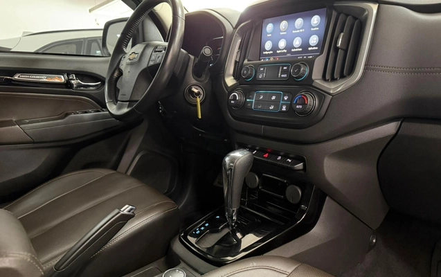 imagem-https://www.socarrao.com.br/sc-vehicle-images-prod/2012909/1780950705085-V2hhdHNBcHAgSW1hZ2UgMjAyNi0wNi0wOCBhdCAxNy4xNS4yMSAoMikuanBlZw.jpeg