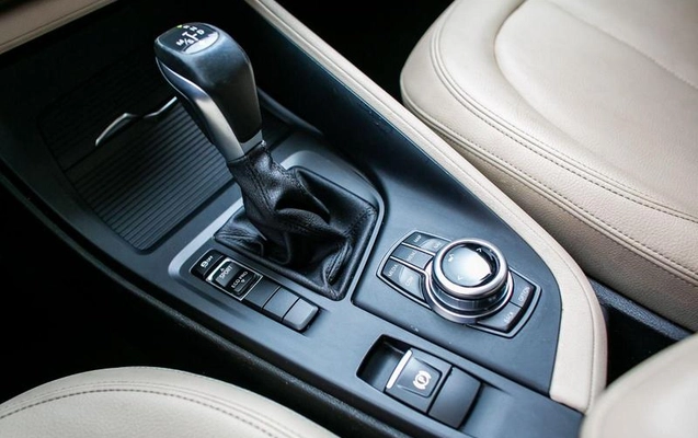 imagem-https://www.socarrao.com.br/sc-vehicle-images-prod/2012912/1785335399943-8167168_16_B_3f9e060d42.jpeg