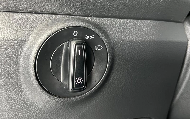 imagem-https://www.socarrao.com.br/sc-vehicle-images-prod/2012914/1789565845233-8166367_18_B_2eecb41be2.jpeg