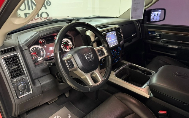 imagem-https://www.socarrao.com.br/sc-vehicle-images-prod/2013076/1780951356726-V2hhdHNBcHAgSW1hZ2UgMjAyNi0wNi0wOCBhdCAxNy4yNC4wMiAoMykuanBlZw.jpeg