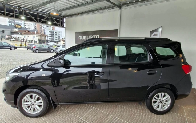 imagem-https://www.socarrao.com.br/sc-vehicle-images-prod/2013193/1789763167518-ef8085538bef41eeba8258b489daeda0_1789762513492.jpg