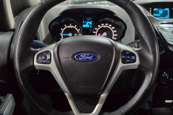 imagem-https://www.socarrao.com.br/sc-vehicle-images-prod/2013349/1780952928159-8154018_0_B_9fa4f7e8a7.jpeg