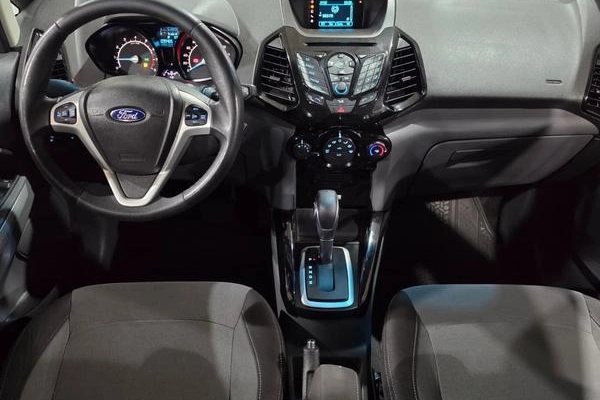 imagem-https://www.socarrao.com.br/sc-vehicle-images-prod/2013349/1780952928159-8154018_8_B_d087bc758a.jpeg