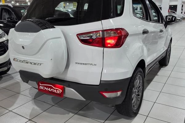 imagem-https://www.socarrao.com.br/sc-vehicle-images-prod/2013349/1780952928165-8154018_0_B_ade9728f82.jpeg