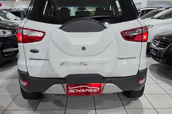 imagem-https://www.socarrao.com.br/sc-vehicle-images-prod/2013349/1780952928166-8154018_0_B_cafd20a569.jpeg