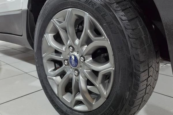 imagem-https://www.socarrao.com.br/sc-vehicle-images-prod/2013349/1780952928167-8154018_11_B_c73eb137fe.jpeg