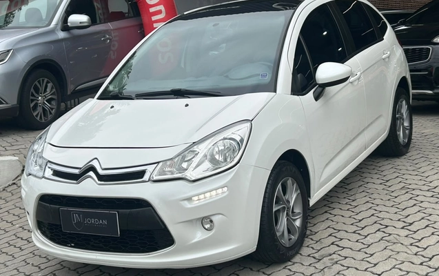 imagem-https://www.socarrao.com.br/sc-vehicle-images-prod/2013415/1789832820178-003_45998025b605f409f658be1b07b0a4b0.jpeg