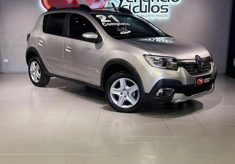 Renault Sandero 2021 Prata — foto 1 de 3