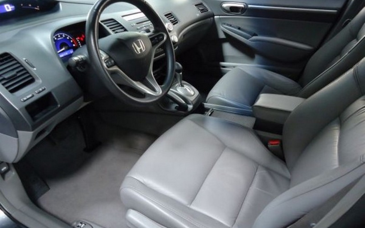 imagem-https://www.socarrao.com.br/sc-vehicle-images-prod/2013734/1780954893054-Q2l2aWMlMjBFWFMlMjAwOCUyMGNpbnphJTIwMDE2LmpwZw.jpg