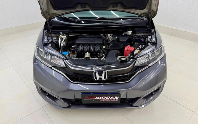 imagem-https://www.socarrao.com.br/sc-vehicle-images-prod/2013926/1783457649114-8167515_6_B_230354ced6.jpeg