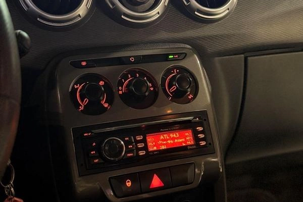 imagem-https://www.socarrao.com.br/sc-vehicle-images-prod/20147/1784990661018-7370975_10_B_aa379191ae.jpeg