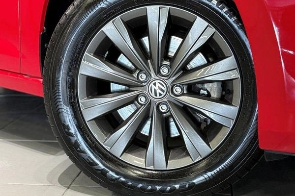 imagem-https://www.socarrao.com.br/sc-vehicle-images-prod/20153/1784054694365-7305477_16_B_ca1f3cd92e.jpeg
