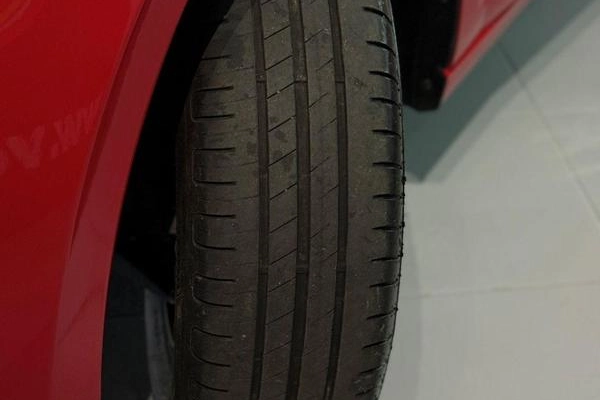 imagem-https://www.socarrao.com.br/sc-vehicle-images-prod/20153/1784054694367-7305477_16_B_6e778329de.jpeg
