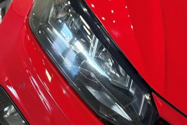 imagem-https://www.socarrao.com.br/sc-vehicle-images-prod/20153/1784054694371-7305477_16_B_625ddb76bc.jpeg