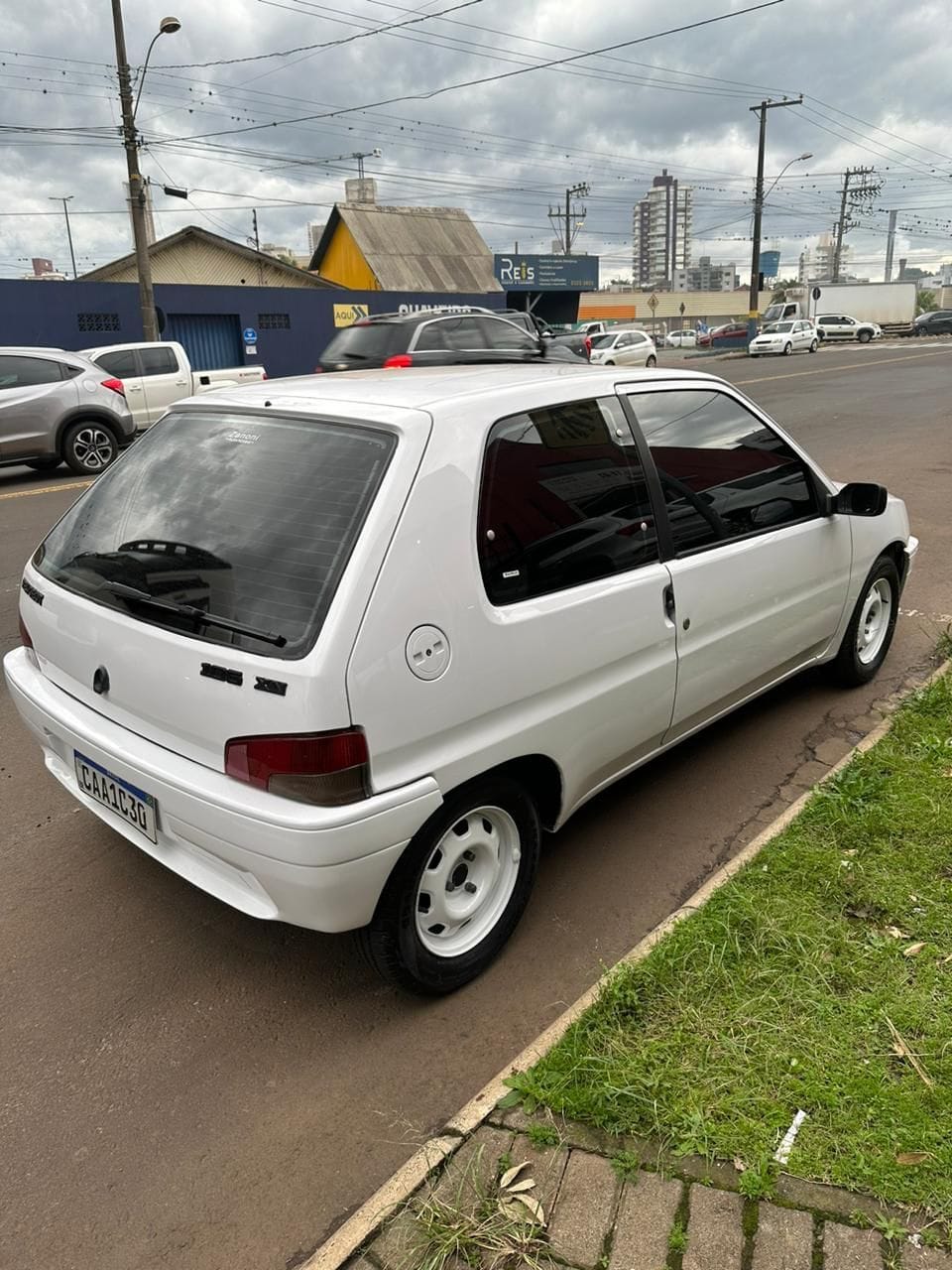 imagem-https://www.socarrao.com.br/sc-vehicle-images-prod/20242/1769988103356-5834871OR_1711459336_46_540.jpg