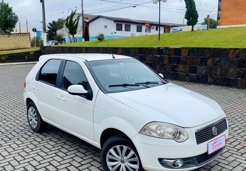 Fiat Palio 2011 Branco — foto 1 de 3