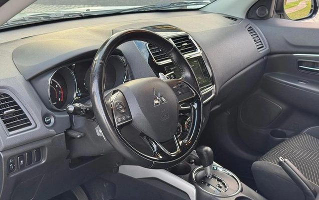 imagem-https://www.socarrao.com.br/sc-vehicle-images-prod/2024657/1786221506862-8132638_2_B_3f55089c36.jpeg
