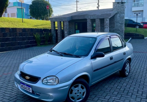 Chevrolet Classic 2010 Cinza — foto 1 de 3