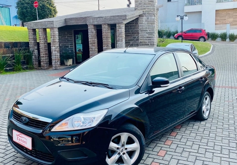 Ford Focus 2009 Preto — foto 1 de 3