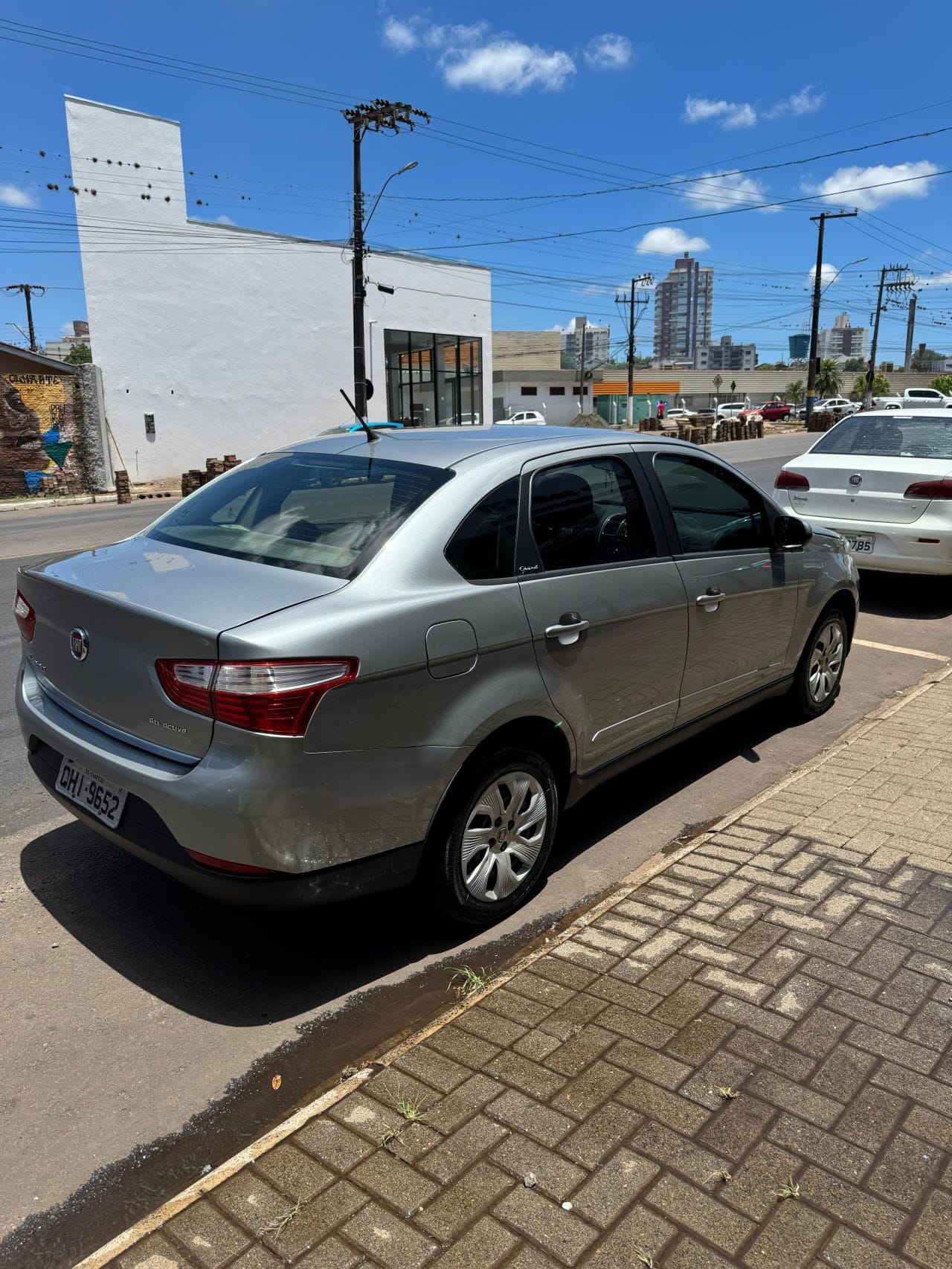 imagem-https://www.socarrao.com.br/sc-vehicle-images-prod/20250/1769988104818-6355895OR_1733412326_38_670.jpg