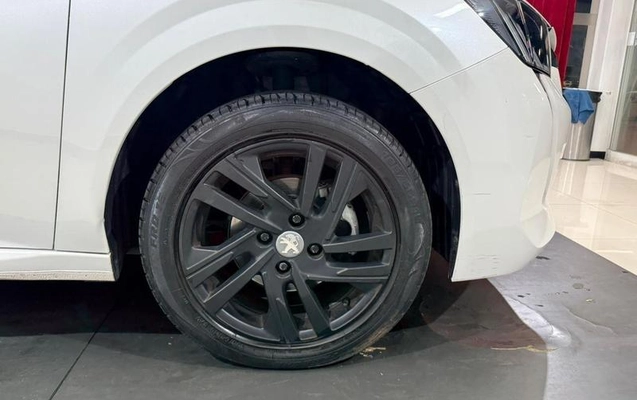 imagem-https://www.socarrao.com.br/sc-vehicle-images-prod/2025032/1781729166124-8167926_2_B_95e6d4960e.jpeg