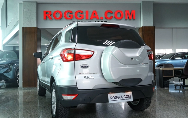 imagem-https://www.socarrao.com.br/sc-vehicle-images-prod/2025057/1781007279323-0ba3d73c-4eed-4e11-b1e0-5b7659b5a084.jpg