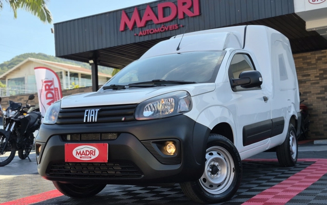 imagem-https://www.socarrao.com.br/sc-vehicle-images-prod/2025409/1781007846557-003_93c562a8f65df51d10ad73290ad66afb.jpg
