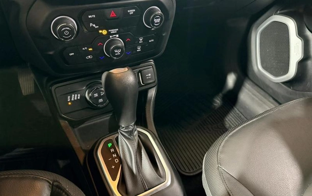 imagem-https://www.socarrao.com.br/sc-vehicle-images-prod/2025481/1788634096299-8167993_11_B_bb2947fdc4.jpeg