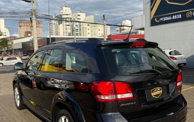 imagem-https://www.socarrao.com.br/sc-vehicle-images-prod/2025684/1785964016146-gb-d02a8c0.jpeg