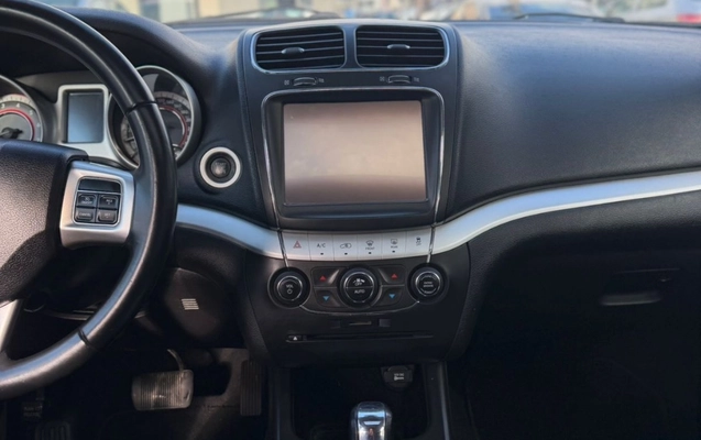 imagem-https://www.socarrao.com.br/sc-vehicle-images-prod/2025684/1785964016149-gb-01b1b94.jpeg