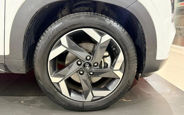 imagem-https://www.socarrao.com.br/sc-vehicle-images-prod/2025704/1788634121329-8168065_9_B_73c75eb7b0.jpeg