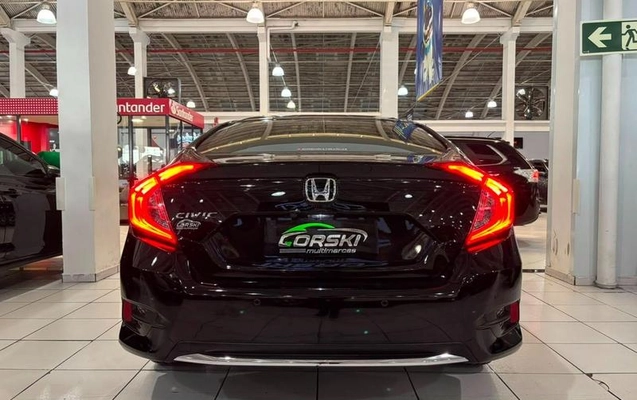 imagem-https://www.socarrao.com.br/sc-vehicle-images-prod/2025996/1789065702798-8162961_15_B_6078d52eed.jpeg