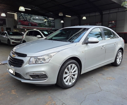 Chevrolet Cruze 2015 Prata — foto 1 de 3
