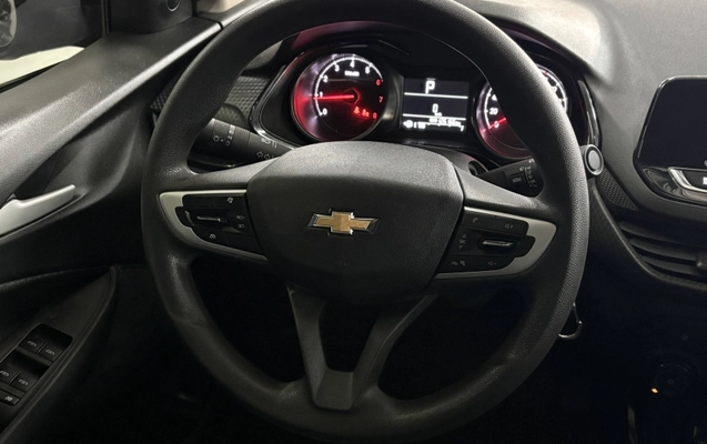 imagem-https://www.socarrao.com.br/sc-vehicle-images-prod/2026136/1785767587147-pvUgJaFWppJBJsw3o4n26n81E4rsSQK3.jpg