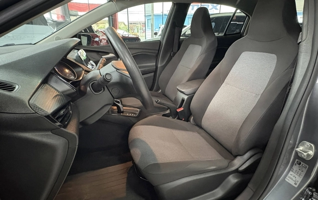 imagem-https://www.socarrao.com.br/sc-vehicle-images-prod/2026136/1785767587154-SHgN2ebxG2eUs6c6jbSmSwxNX8bmkyHE.jpg