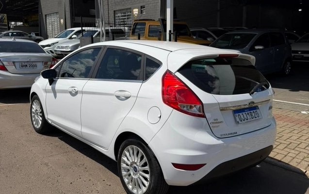 imagem-https://www.socarrao.com.br/sc-vehicle-images-prod/20268/1775756416688-gb-95485a2.jpeg
