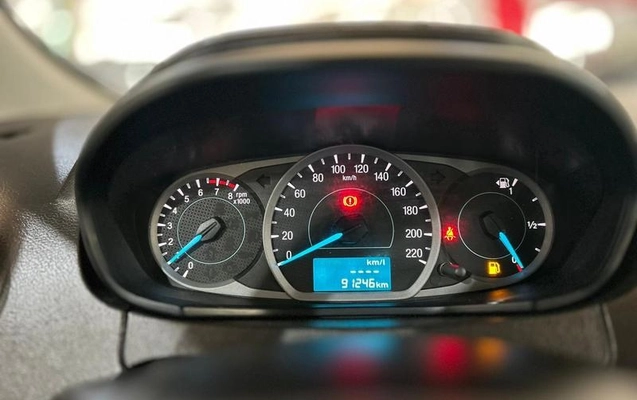 imagem-https://www.socarrao.com.br/sc-vehicle-images-prod/2026815/1787768644087-8164886_2_B_30eefe211b.jpeg