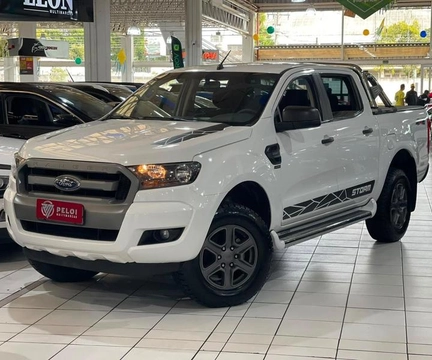 Ford Ranger 2017 Branco — foto 1 de 3