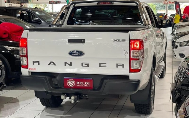 imagem-https://www.socarrao.com.br/sc-vehicle-images-prod/2027003/1788621420423-8164959_5_B_0235fe1d1a.jpeg