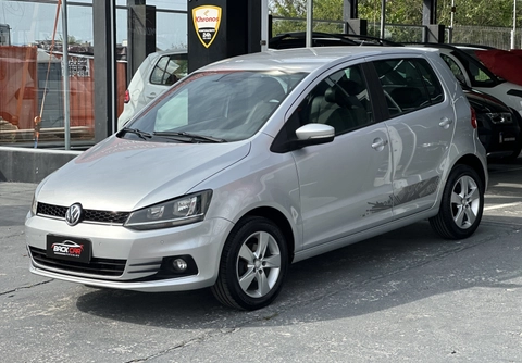Volkswagen Fox 2016 Prata — foto 1 de 3