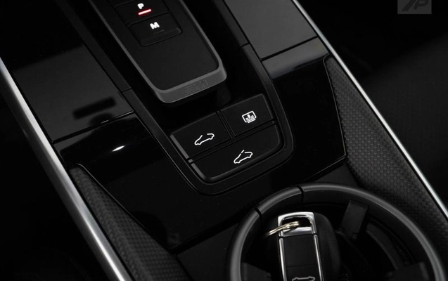 imagem-https://www.socarrao.com.br/sc-vehicle-images-prod/2027933/1788355160250-8159857_6_B_cac20e3bae.jpeg