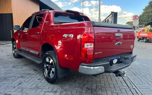 imagem-https://www.socarrao.com.br/sc-vehicle-images-prod/2028131/1785934552169-8165821_12_B_617dd5d069.jpeg