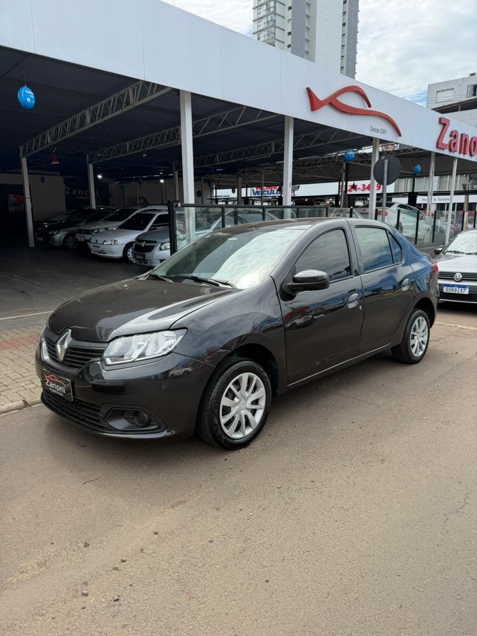 Renault Logan Expression Flex 1.0 12V 4p na cor Preto em Chapecó / SC - 20284