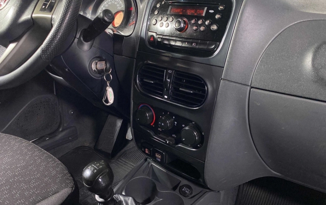imagem-https://www.socarrao.com.br/sc-vehicle-images-prod/2028565/1781020598051-003_a2f22827223c8117839326c8988f946a.jpg