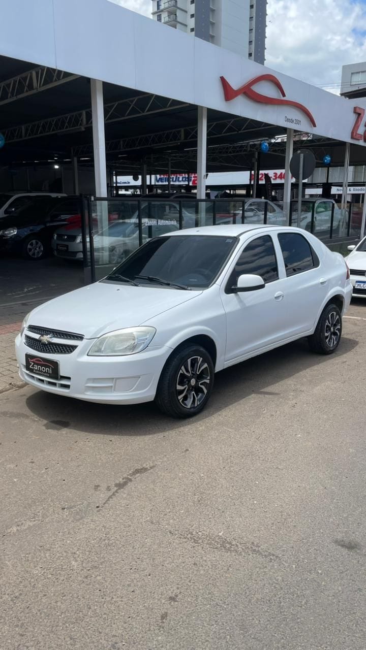 Chevrolet Prisma 2012 Branco — foto 1 de 3