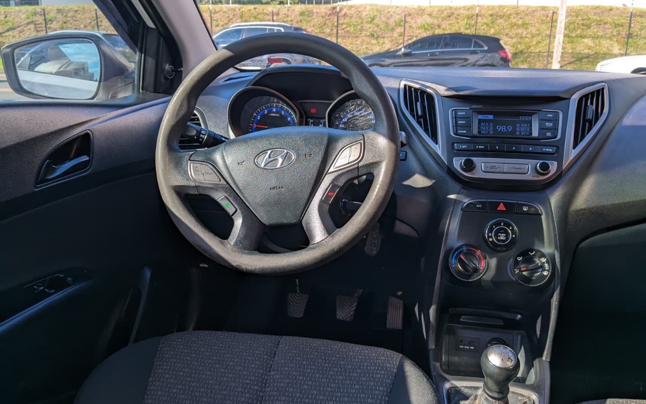 imagem-https://www.socarrao.com.br/sc-vehicle-images-prod/2028814/1781021584884-V2hhdHNBcHAgSW1hZ2UgMjAyNi0wNi0wOSBhdCAxMC4yNi40My5qcGVn.jpeg