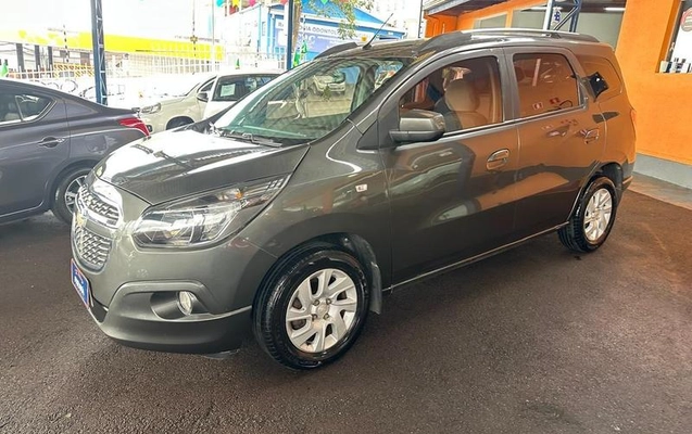imagem-https://www.socarrao.com.br/sc-vehicle-images-prod/2028833/1787772524195-8169361_6_B_e9dd2f7510.jpeg