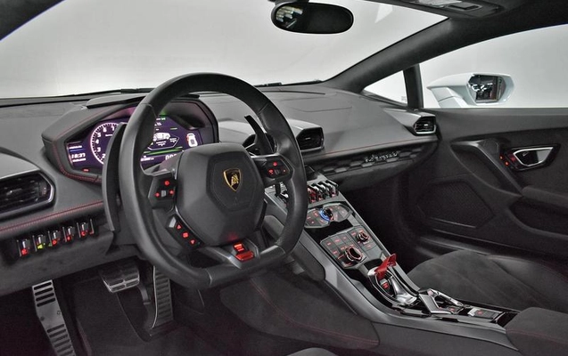 imagem-https://www.socarrao.com.br/sc-vehicle-images-prod/2028871/1784146413961-8168956_3_B_763e6e0eb2.jpg