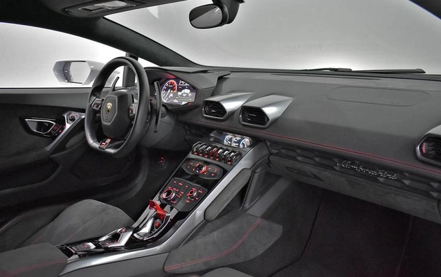 imagem-https://www.socarrao.com.br/sc-vehicle-images-prod/2028871/1784146413962-8168956_4_B_66d4f24720.jpg
