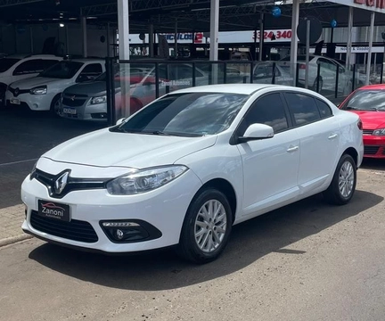 Renault Fluence 2018 Branco — foto 1 de 3